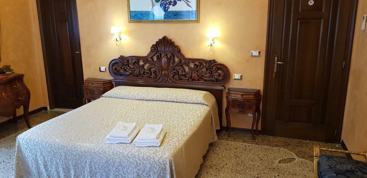 Bb Venezia Bed & Breakfast Exterior foto